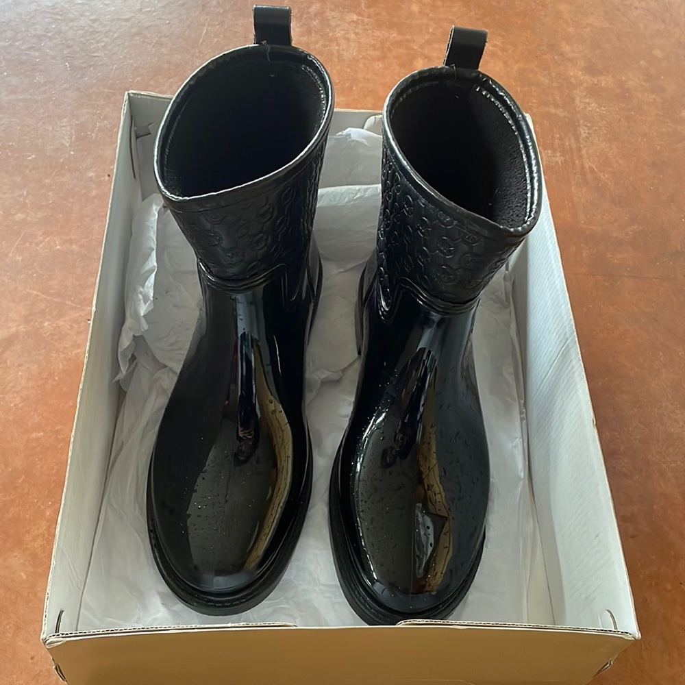 Michael Kors black leather rain boots women size 38.5 w/box